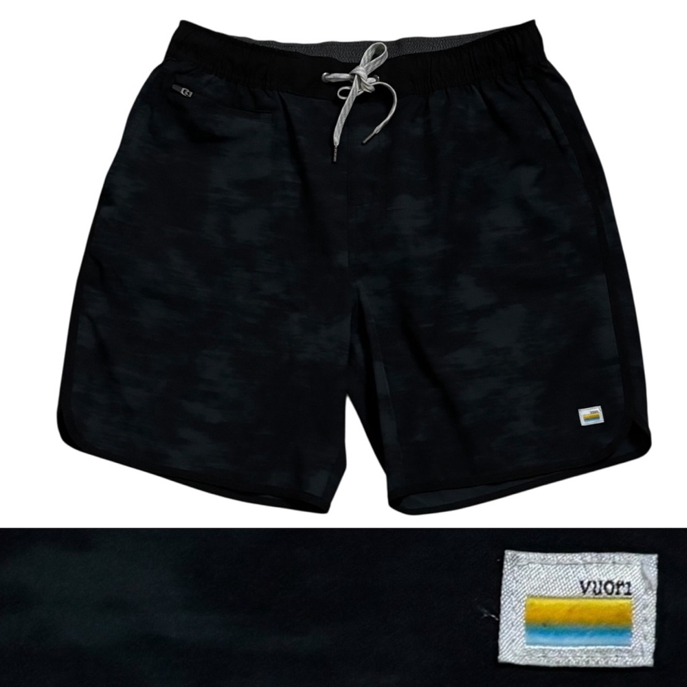 Vuori Banks Shorts 8” Men’s Size 32 In Black Camo